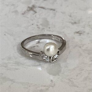 Sterling Silver White Gold Plated Freshwater Pearl Ring
